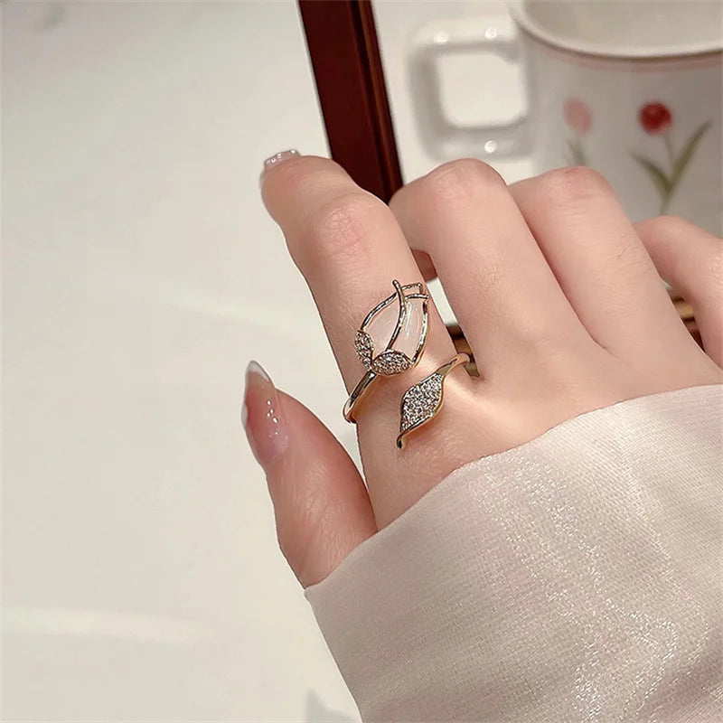 2022 Korean New Exquisite Geometric Round Ring Women's Fashion Luxury Zircon Finger Ring Simple Temperament Versatile Jewelry