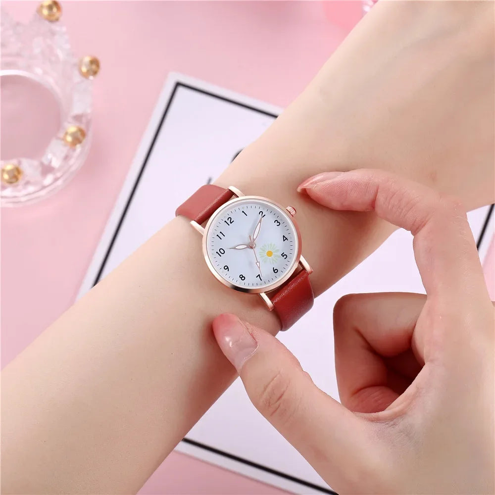 Trendy Ladies Wrist Watches Luminous Women Simple Watches Casual Leather StrapWatch Clock Femme